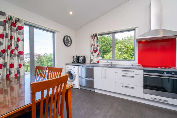 93d Canongate Dunedin Central_8