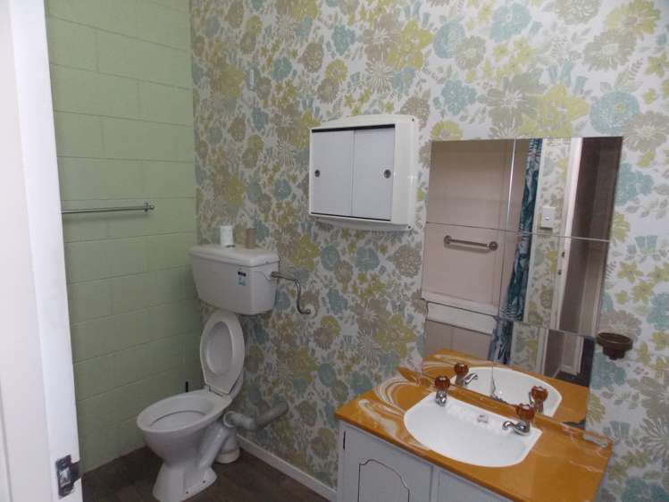 6 Westmere Place Takaro_8