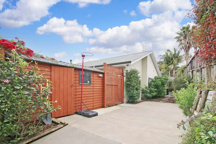 2 Thornlea Drive Welcome Bay_22