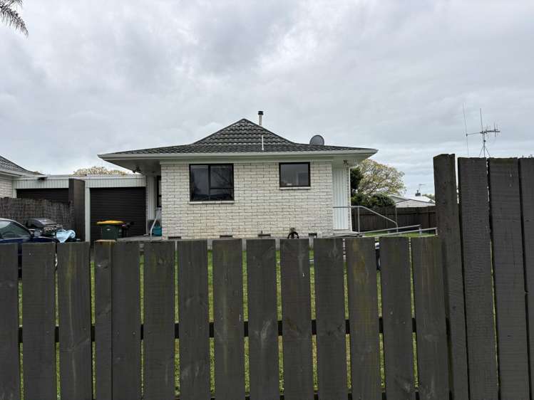 1B Cypress Crescent Pukete_18