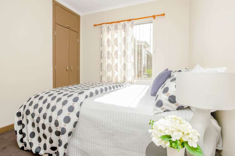 2/221 Mount Smart Road Onehunga_7