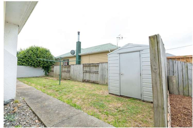 71 Queenwood Road 10516_10