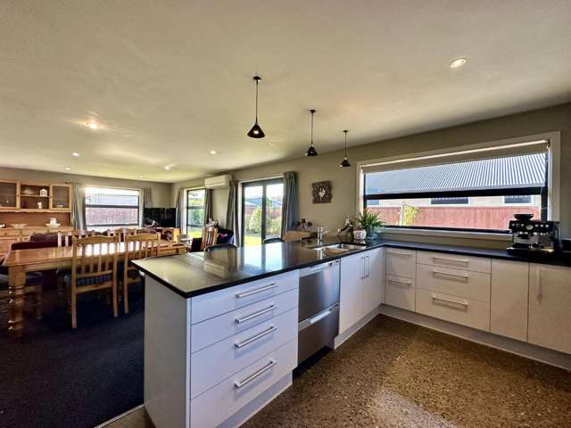 12 Elmwood Grove Tinwald_2