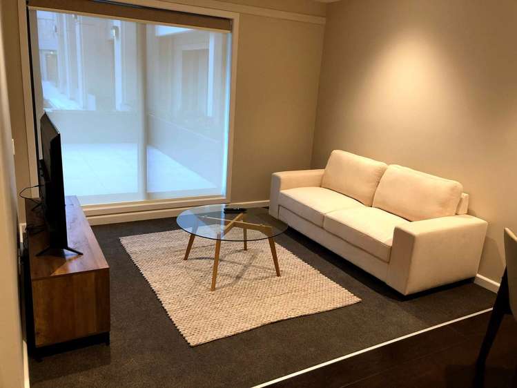 210/47 Beach Road Auckland Central_8