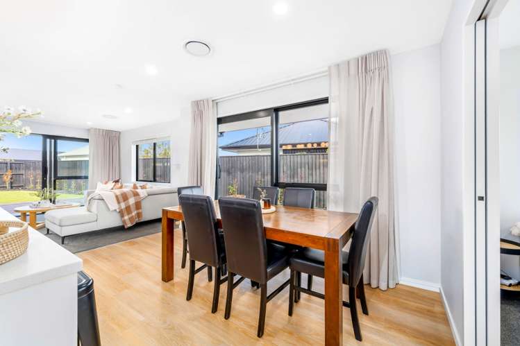 58 Whitehorn Drive Lincoln_5