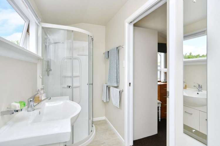 28 Grierson Avenue Amberley_15