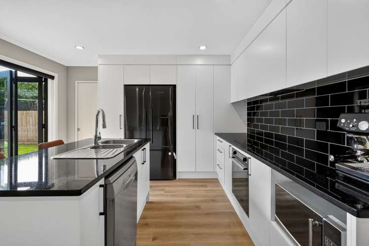 8 Ranchod Terrace_5