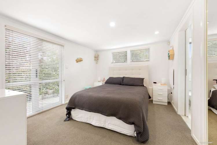 17 Havelle Avenue Titirangi_13