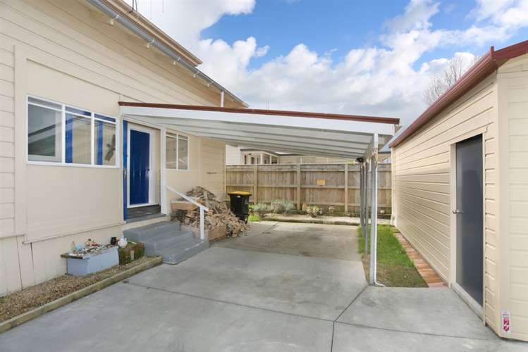 49 Grey Street Feilding_17