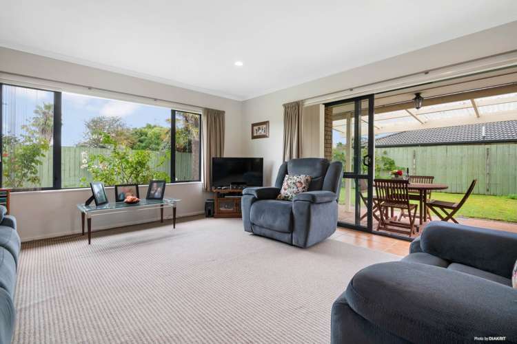 17 Lothian Brae Wattle Downs_6