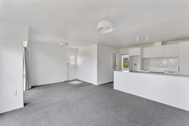 24b & 24c Omata Road Marfell_2