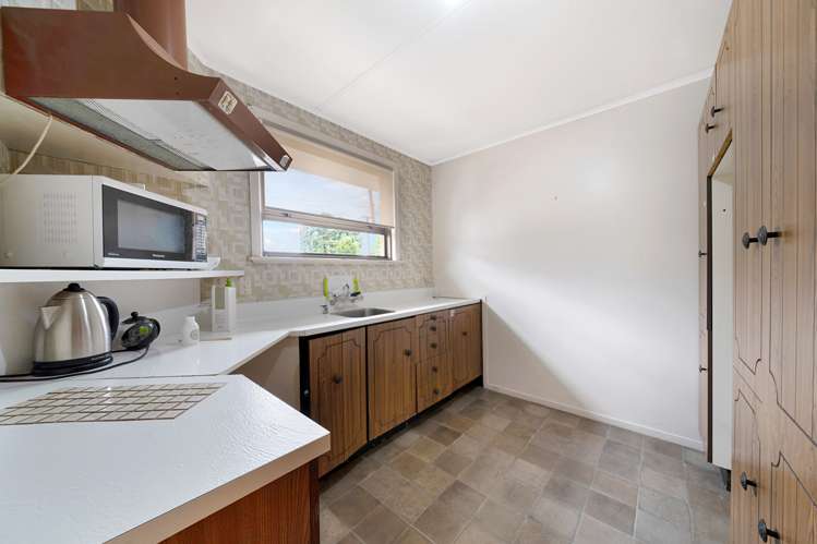 269 Te Atatu Road Te Atatu South_23