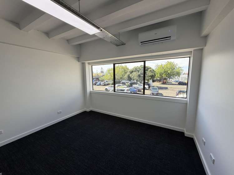 T5/116 Vautier Street (First Floor) Napier South_2