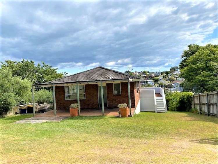 1 Phillip Parade Forrest Hill_13