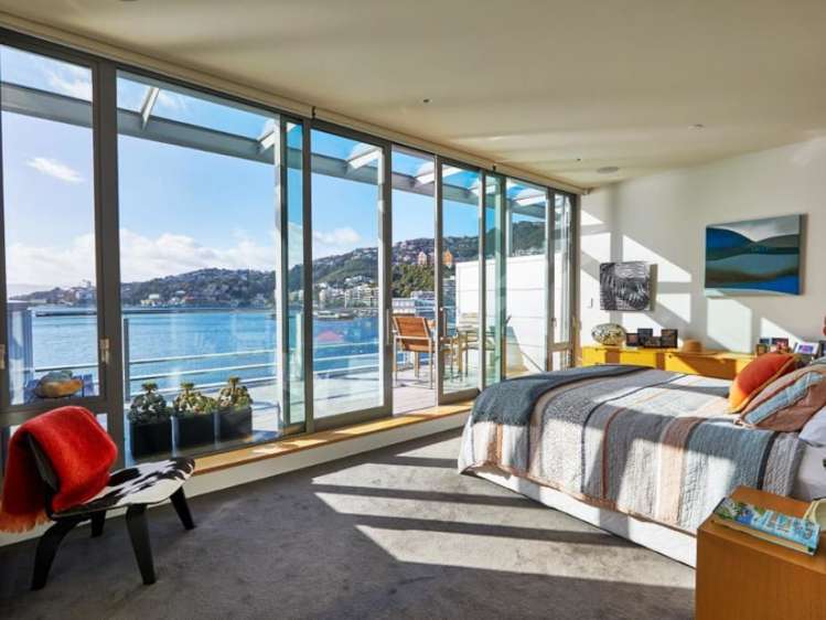 3b/3 Clyde Quay Wharf Te Aro_12