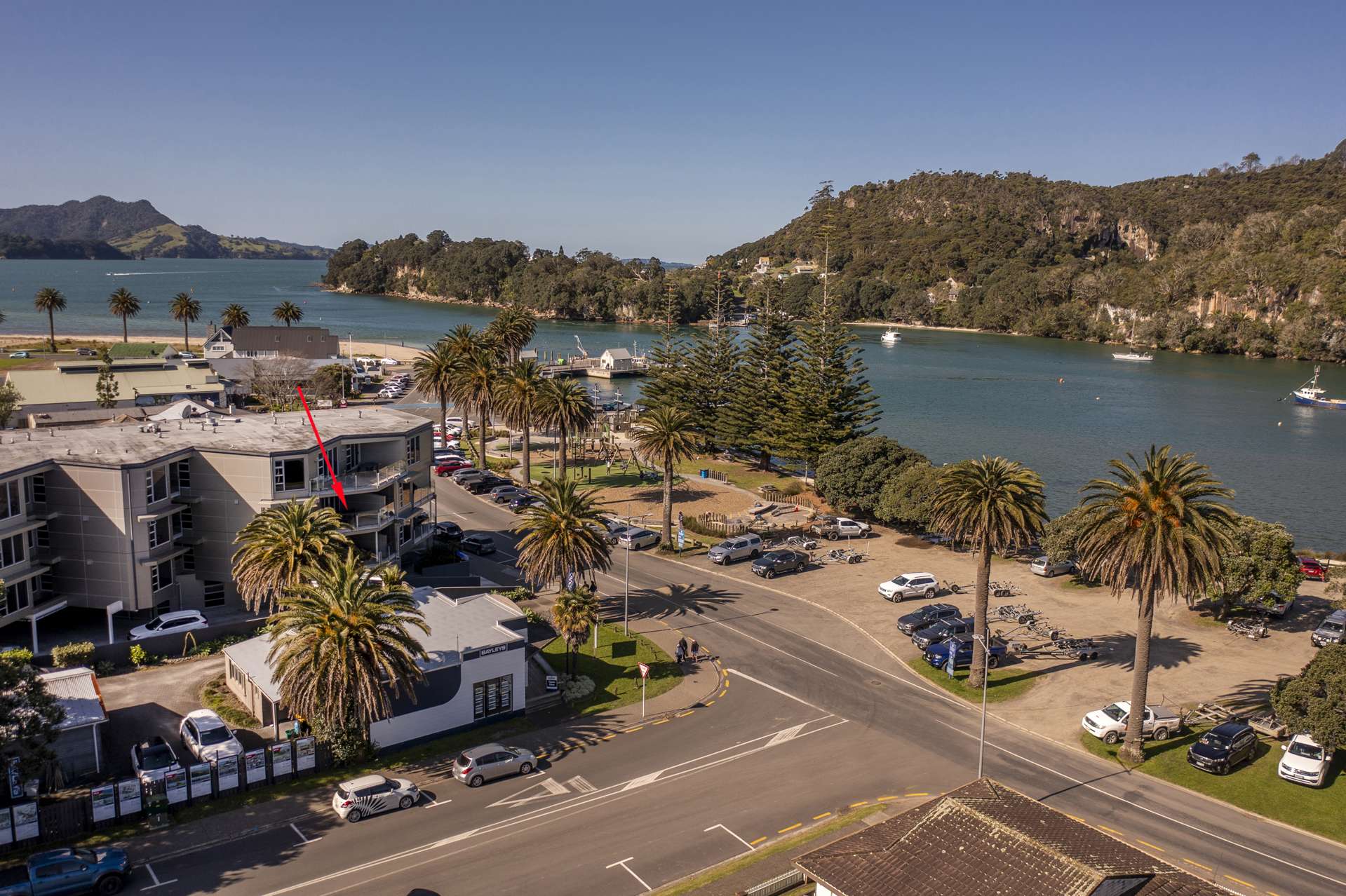 8 U2A The Esplanade Whitianga_0