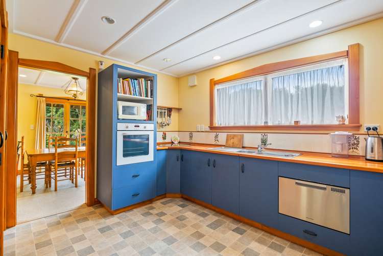 154 Gear Road Te Horo_18