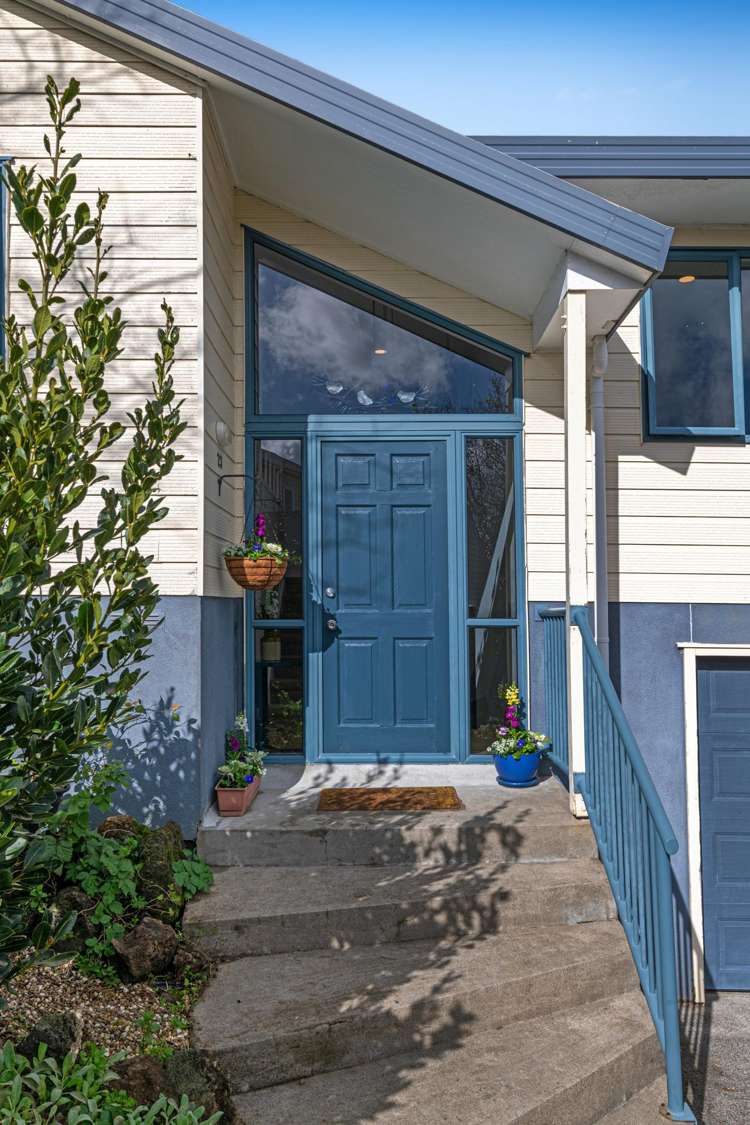 23 Jelas Road Red Beach_5