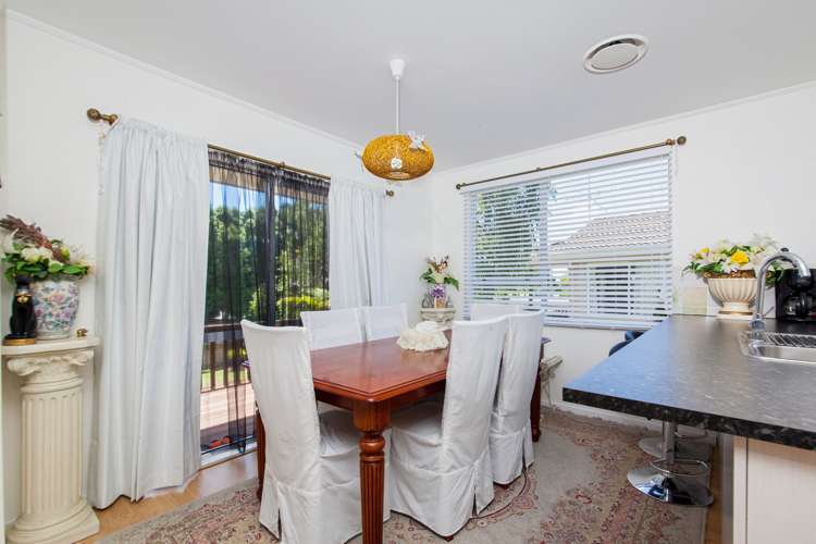 2/40 Granville Drive Massey_9