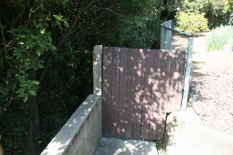 7 Hutson Street Toi Toi_15