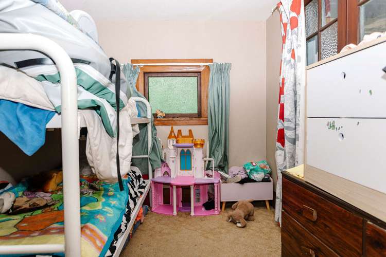 245 High Street Dannevirke_11