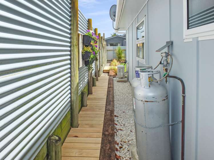 16A Edinburgh Terrace Foxton Beach_25