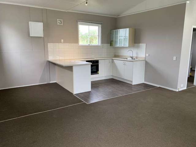 2338 State Highway 16 Helensville_1