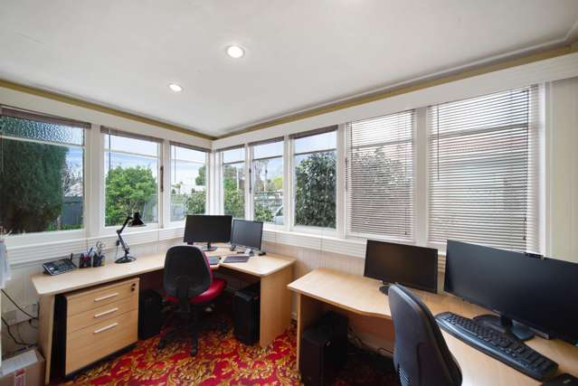 317 Massey Road Mangere East_3