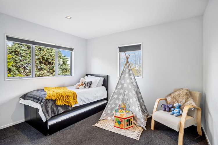 17 Aldon Lane The Gardens_9