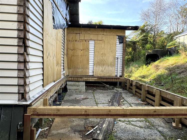 426 State Highway 6 Coal Creek_23