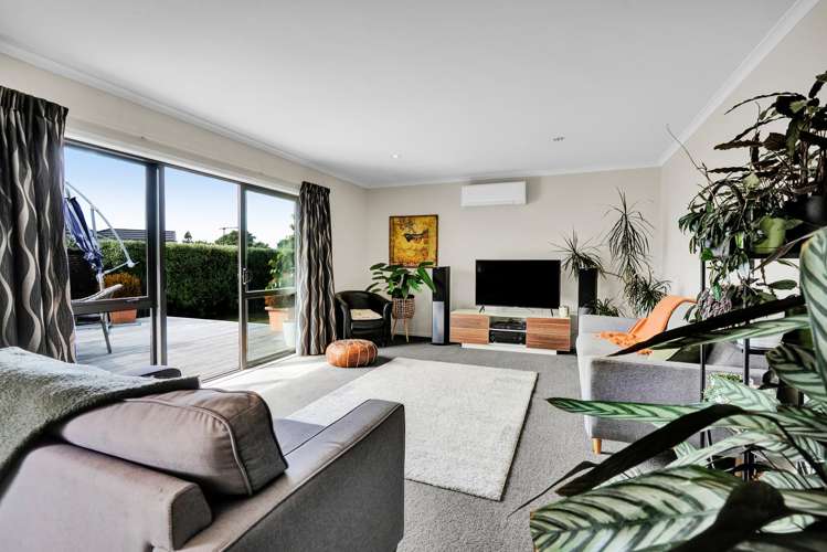 18b Estate Grove Inglewood_8