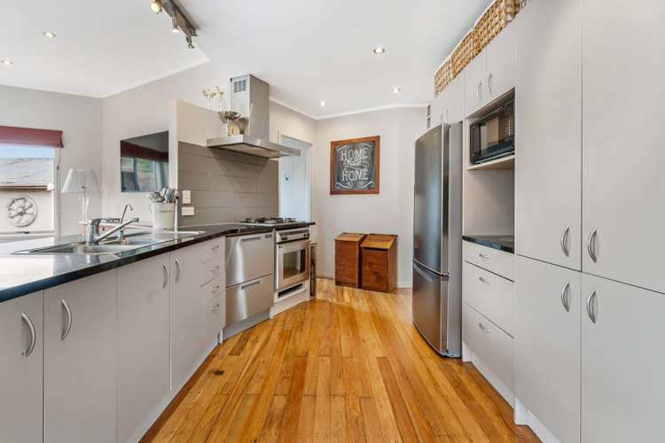 4 Studfall Street Pakuranga Heights_11