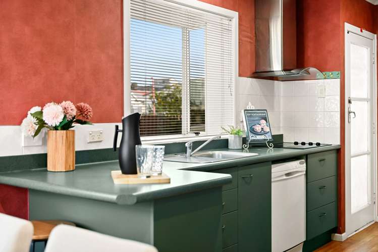10 Fiona Place_2