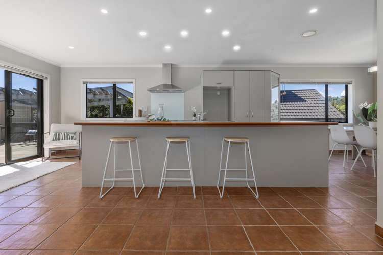 6 Aotea Drive Aotea_2