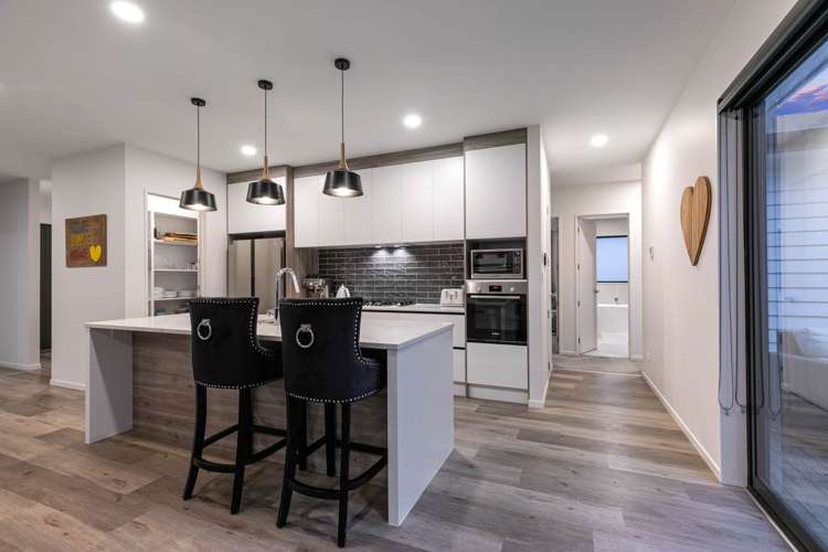 23 Siren Street Wainui_8