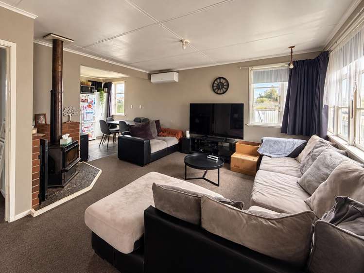 62 Semple Street Huntly_4