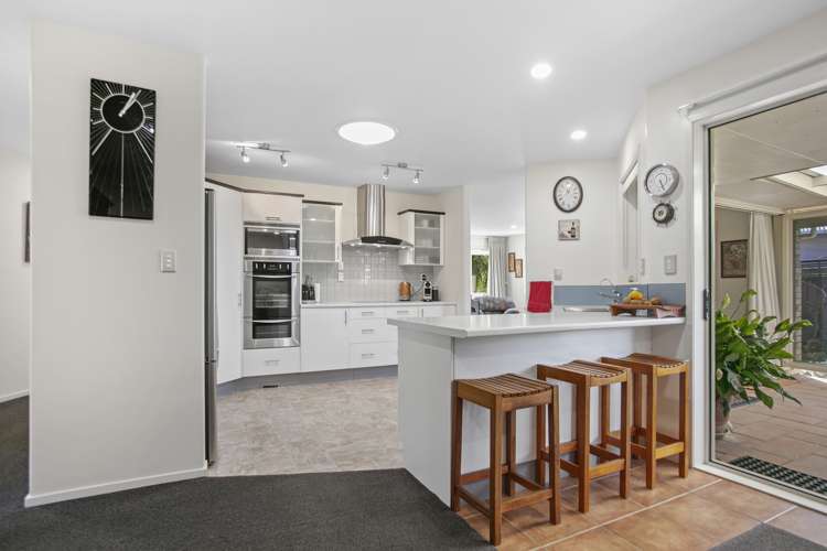 111 Everitt Crescent Whangamata_5