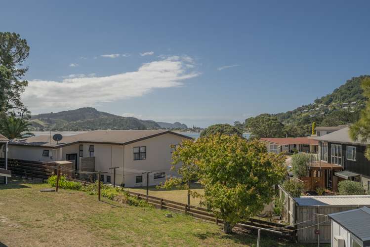 8 Dunlop Drive Pauanui_20