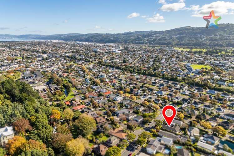 3 Waddington Drive Naenae_19