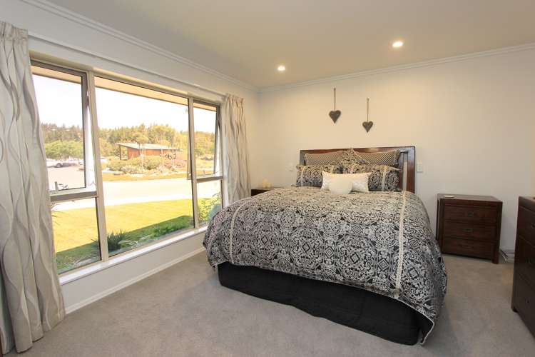 8 Rifle Range Place Witherlea_9