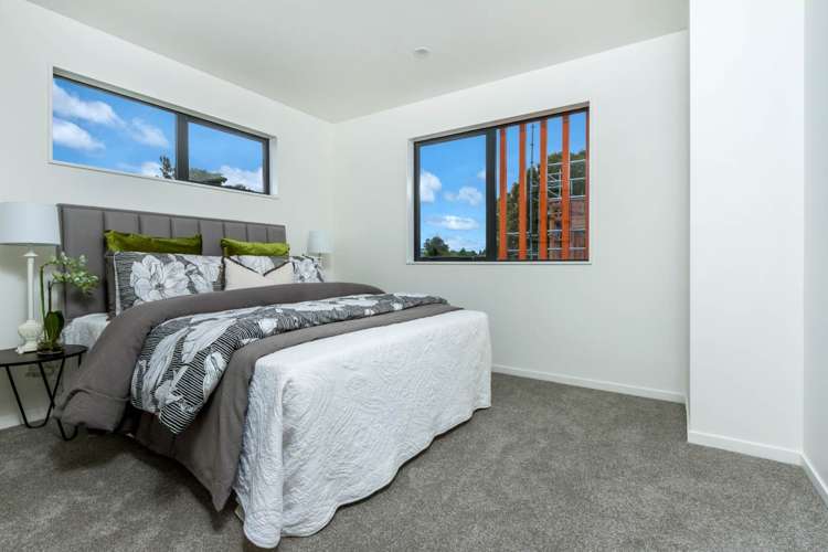 8/10 Arney Road Ranui_16