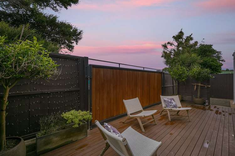 13a Main Road Titahi Bay_14