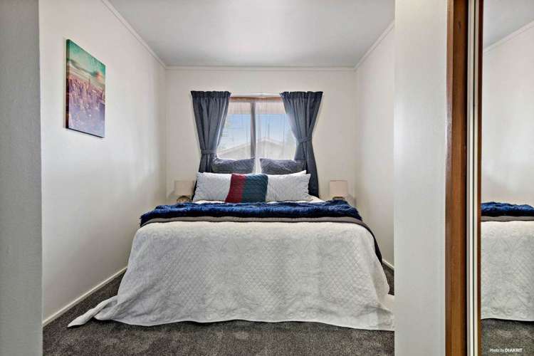 3/12 Alverston Street Waterview_5