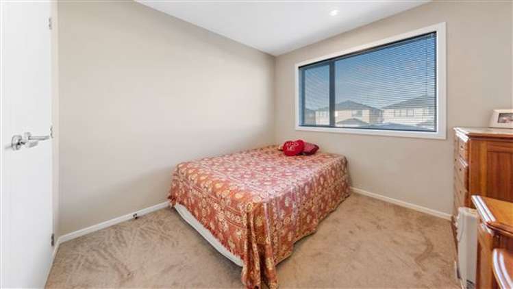 40 Pencaitland Drive Flat Bush_12