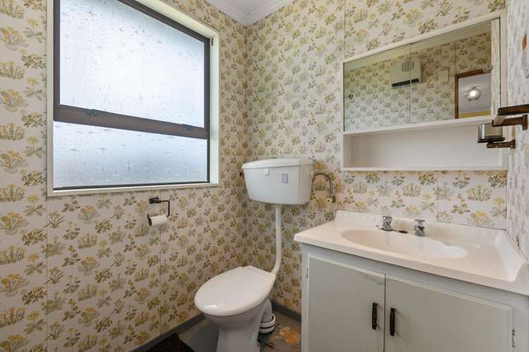 209 Parklands Avenue Bell Block_18