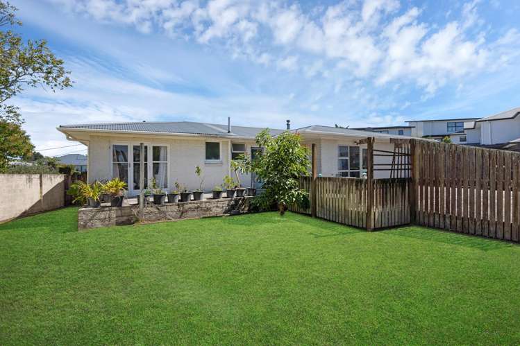 6 Glenvil Lane Te Atatu Peninsula_17