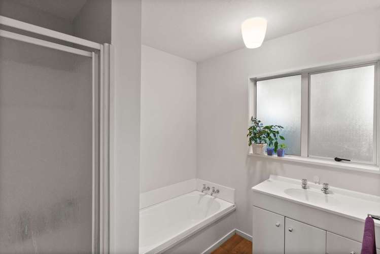 1/141 Tancred Street Linwood_16