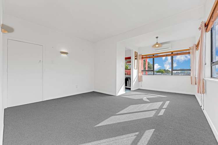 22 Empire Road Devonport_5