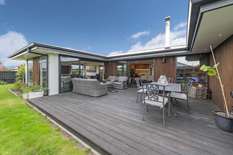10 Verdeco Boulevard Lincoln_32