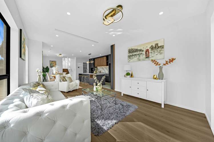 2 Hughs Way Flat Bush_6